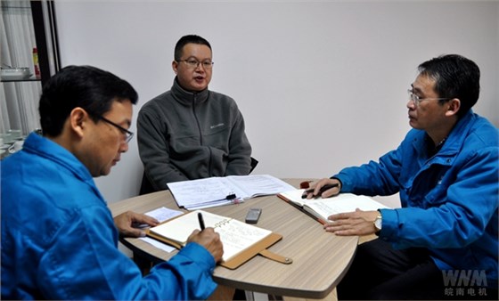 外审专家与开云手机官方网站,开云中国
高层管理交谈 外审专家与开云手机官方网站,开云中国
高层管理交谈