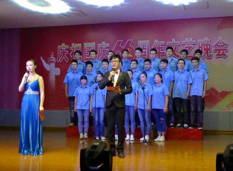 开云手机官方网站,开云中国
庆国庆66周年晚会-大合唱