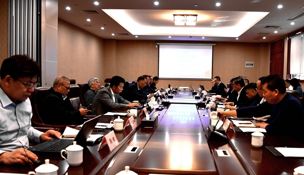 开云手机官方网站,开云中国
：2021年中小型电机高峰论坛在泾召开